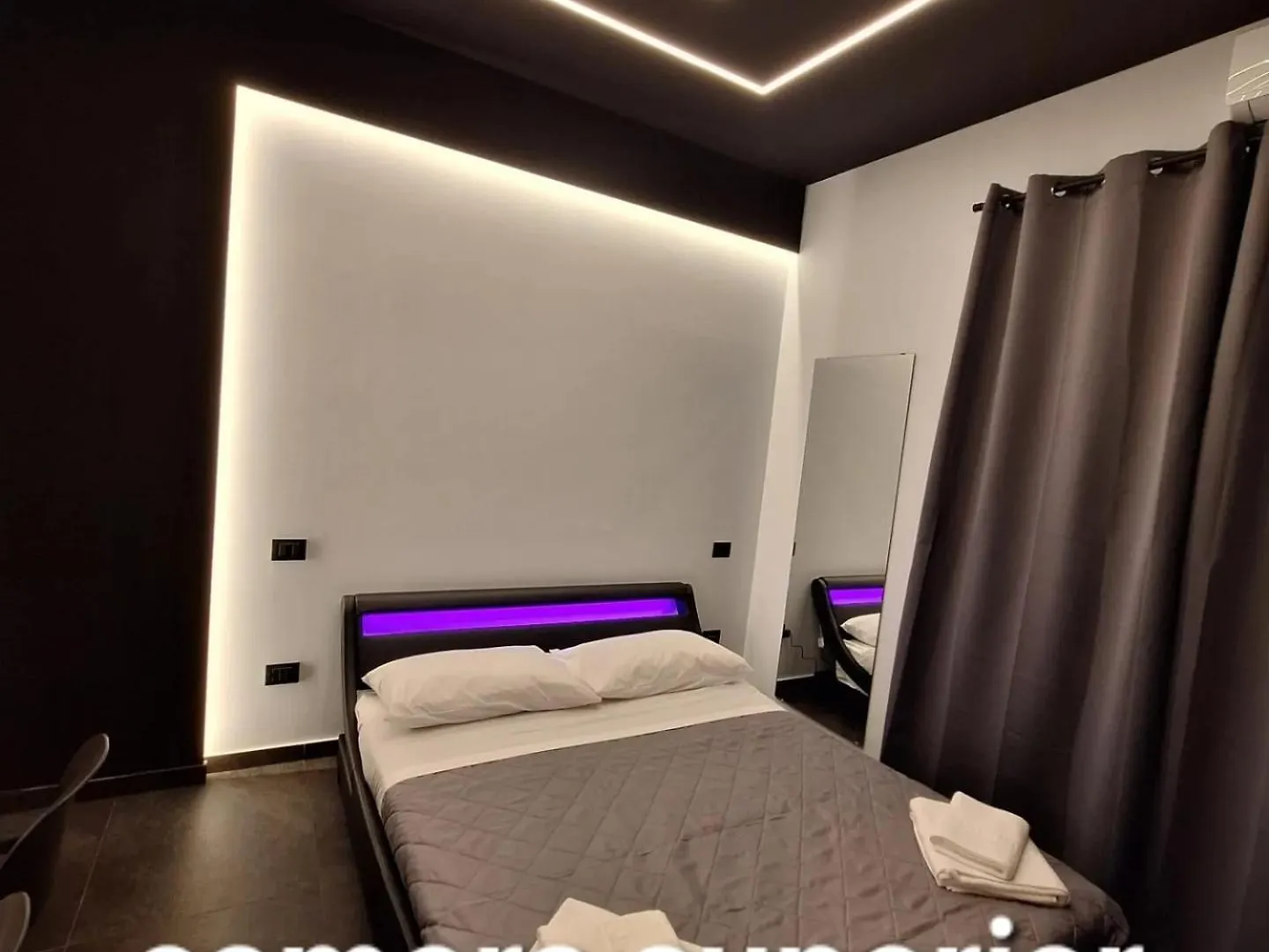 Penzion Dark & Light Rooms & Luxury Suites Katánie Itálie